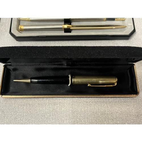 6 - Selection of vintage pens to include Cross, Sheaffer & Watermans etc.