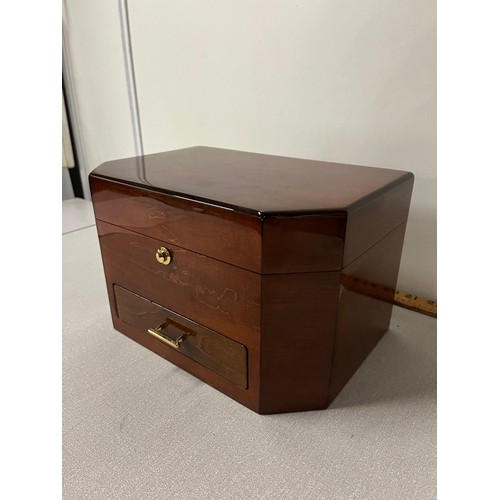 294 - Mahogany fitted jewellery box.