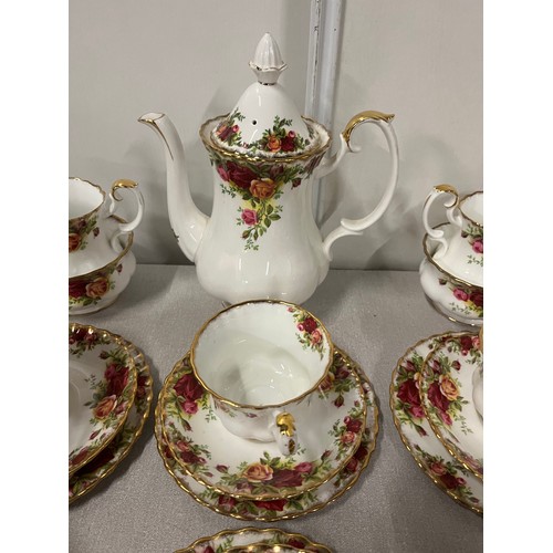 295 - 60 piece royal albert country rose tea & coffee set