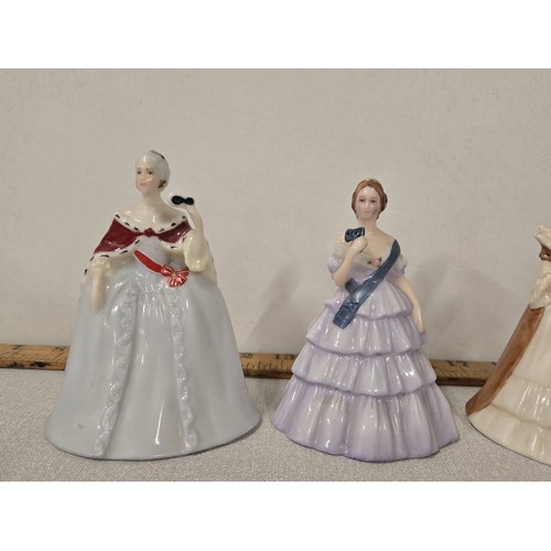 521 - 5 Franklin Mint Belles of the Masquerade Suzanne as Catherine The Great, Laura as Queen Victoria, Di... 