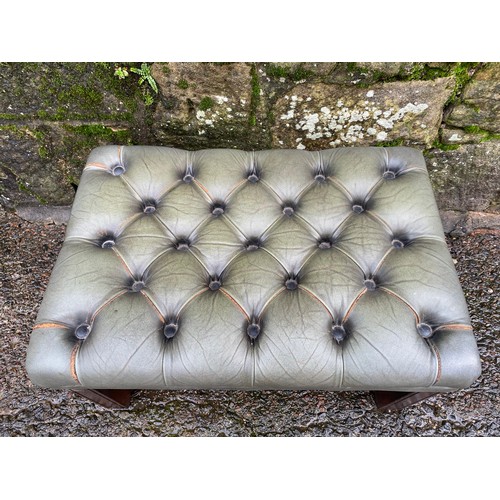 35 - Vintage leather chesterfield footstool. 25