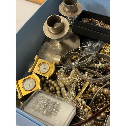 181 - Box of costume jewellery etc.