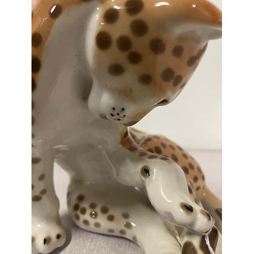 15 - Large Lomonosov USSR cheetah/leopard figurine.