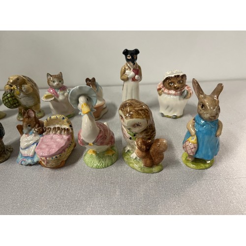 28 - 15 Beswick Beatrix Potter figures to include Sally Henny Penny, Hunka Munca & Pickles etc all circa ... 