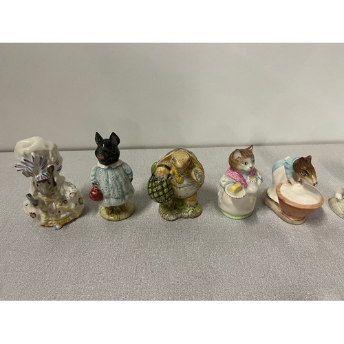 28 - 15 Beswick Beatrix Potter figures to include Sally Henny Penny, Hunka Munca & Pickles etc all circa ... 