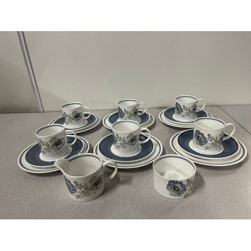 100A - Susie cooper glen mist 20 piece tea set