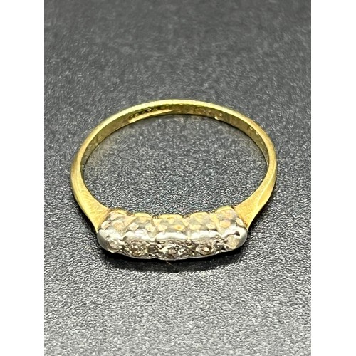 21 - 18ct & diamond ladies ring