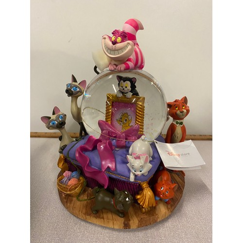 76 - Disney store - Disney cats musical snow globe (new) with box and packaging.