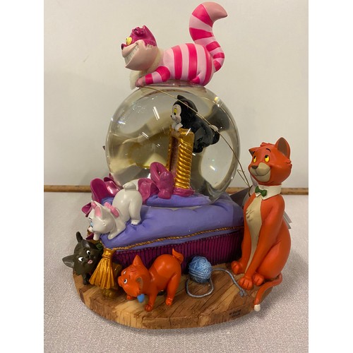 76 - Disney store - Disney cats musical snow globe (new) with box and packaging.