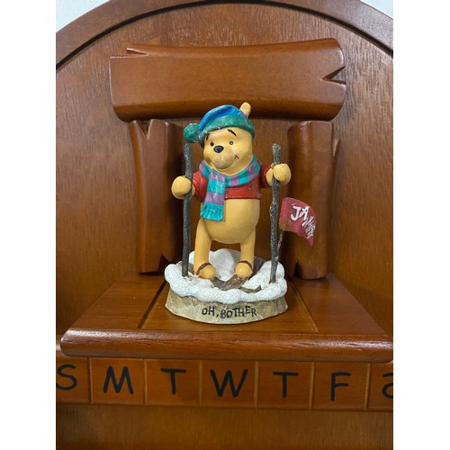 65 - New Danbury Mint Winnie the Pooh perpetual calendar figurines & display unit 16