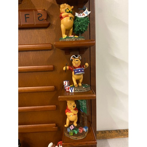 65 - New Danbury Mint Winnie the Pooh perpetual calendar figurines & display unit 16