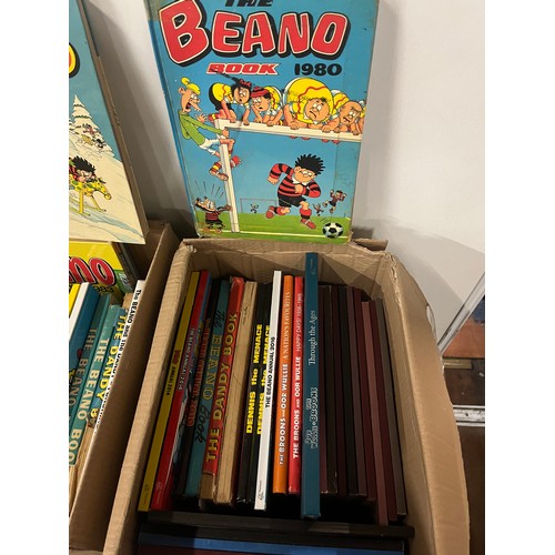 430 - large collection of broons, our wullie & beano annuals etc