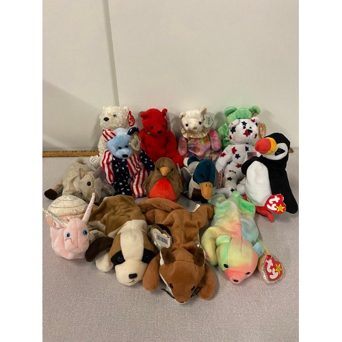 185 - 14 TY Beanie babys all with tags to include Robin, Mallard & Tucan etc