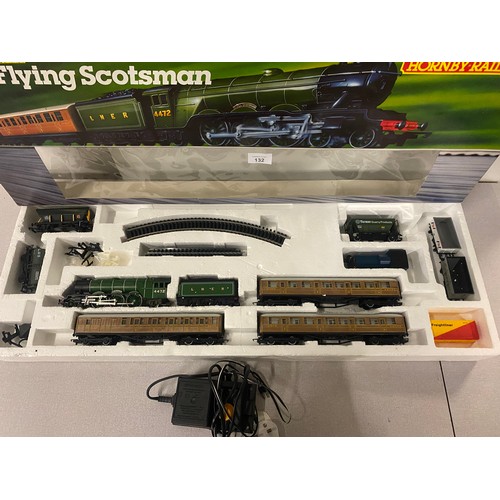 132 - Hornby the flying scotsman electric train set boxed