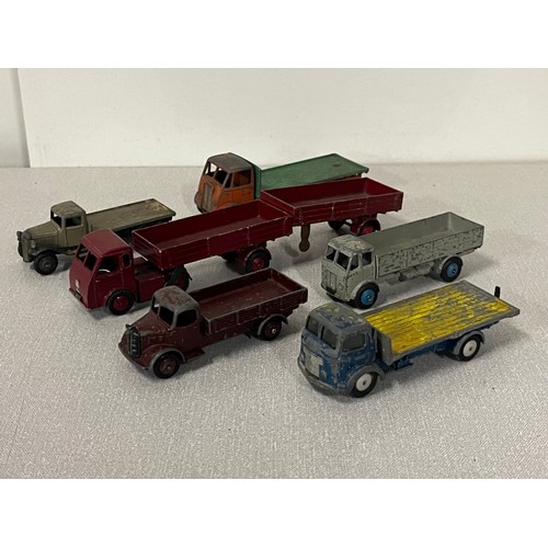 137 - 6 vintage dinky lorries