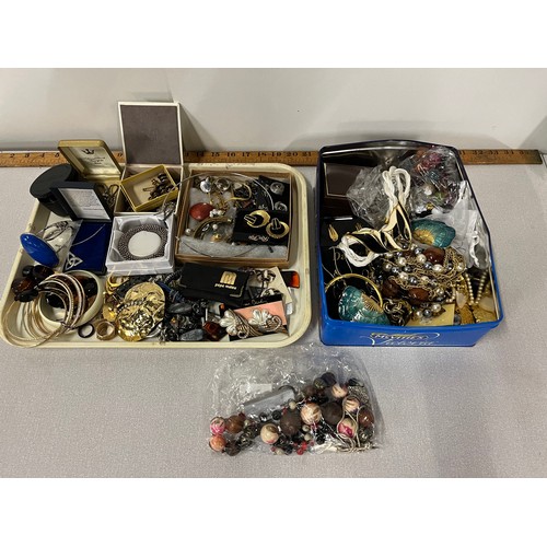 272 - Large selection of costume jewellery