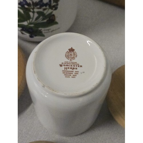 139 - Set of 5 Royal Worcester 'Herbs' storage jars. tallest 12