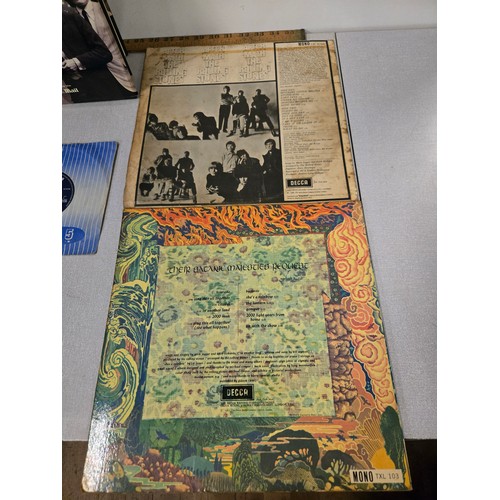 112 - Collection of The Rolling Stones vinyl's to include Beggars Banquet, Between the Buttons, After-Math... 