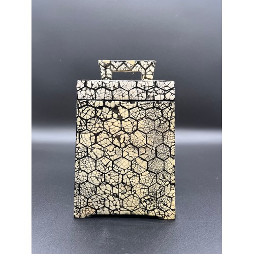 80 - Vintage Art Deco style black lacquer and Coqyille D'oeuf (broken eggshell) lidded box. 8