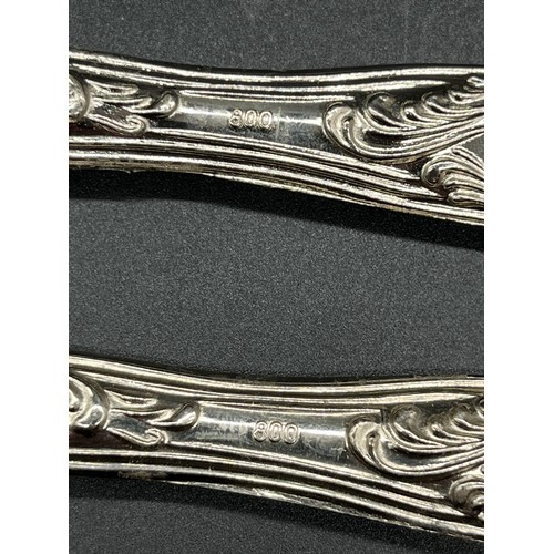 91 - Vintage Art Nouveau style 800 silver handled cake slice and knife.