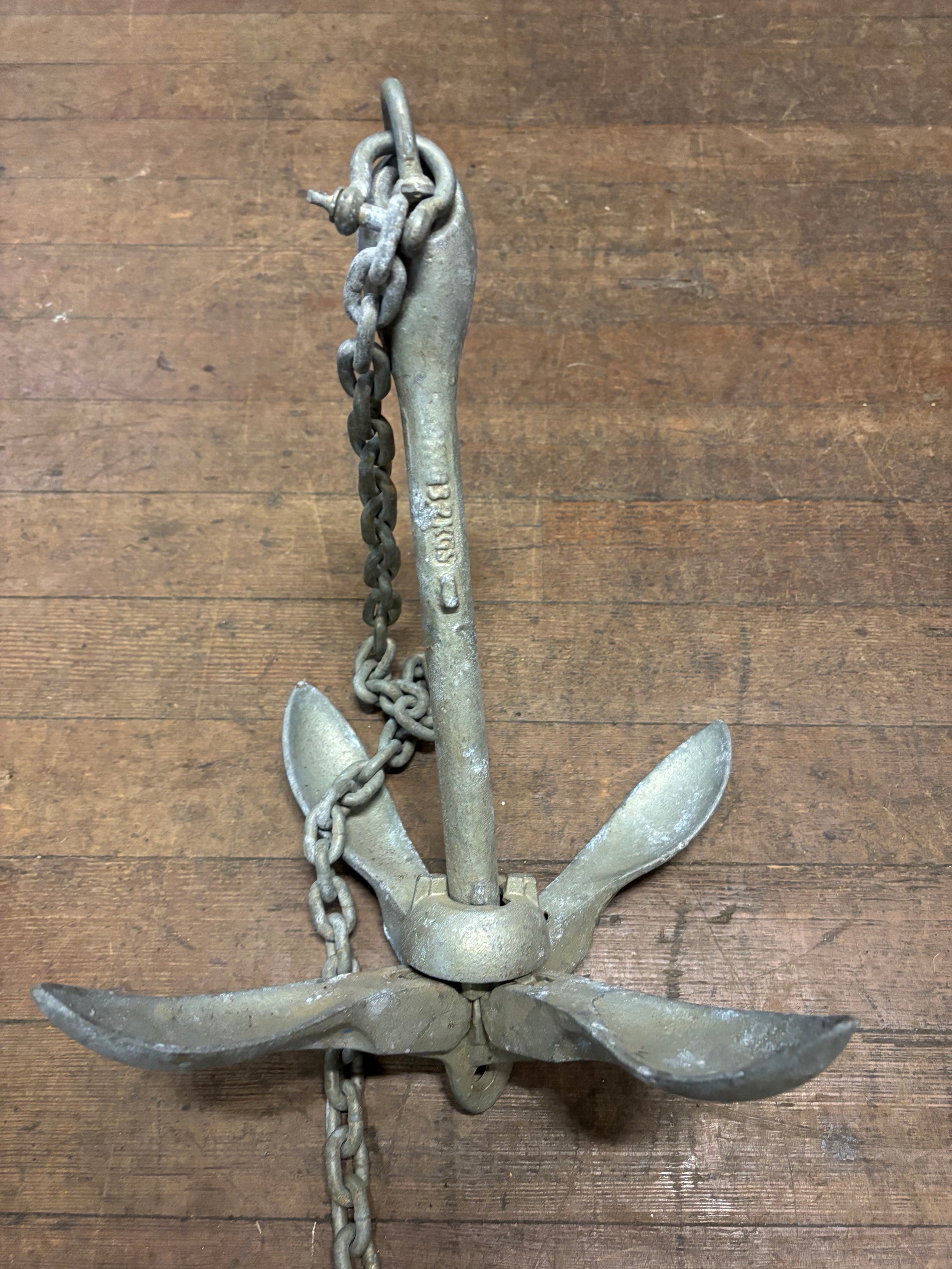 Galvanised folding grapnel anchor with chain and 2 x left loop and back ...