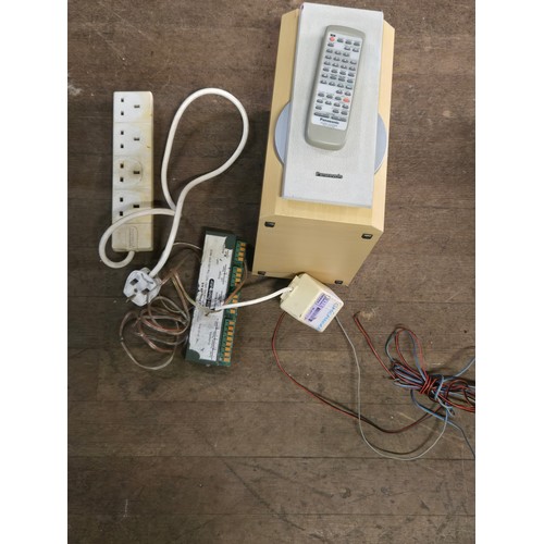 270 - Animatronic Christmas Santa & Band to include Singer, Drummer, Recorder, Guitar & tambourine players... 