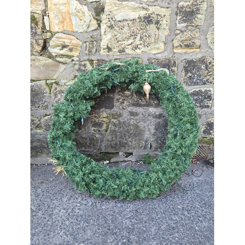 360 - Large Christmas wreath 43