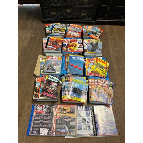 247 - Large collection of modelling magazines to include Scale models and SMI etc