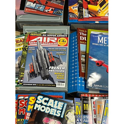 247 - Large collection of modelling magazines to include Scale models and SMI etc