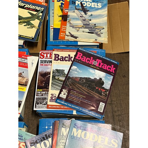 248 - Approx 200 modelling magazines to include Scale models and airfix etc