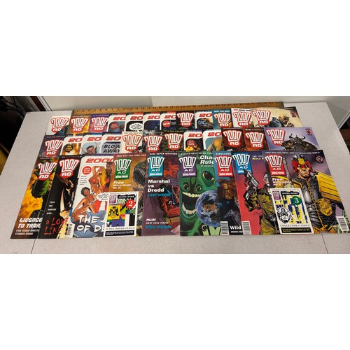 265 - 34 issues of 2000AD comics from 1992 and 2001.