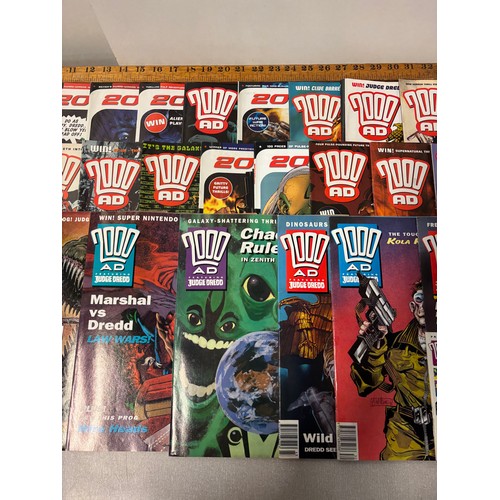 265 - 34 issues of 2000AD comics from 1992 and 2001.