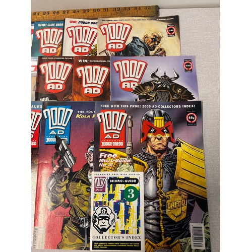 265 - 34 issues of 2000AD comics from 1992 and 2001.
