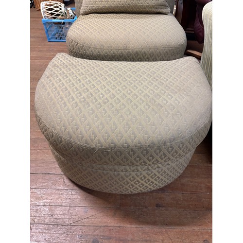 343 - Bespoke LT designs 2 piece upholstered chaise lounge.