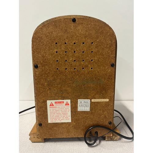 376 - Vintage style radio, 10.5
