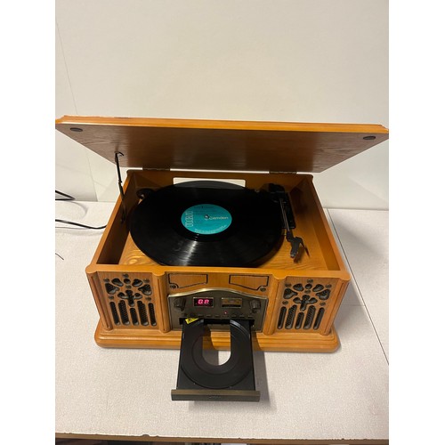 377 - Vintage style prolectrix cd/ record player radio.