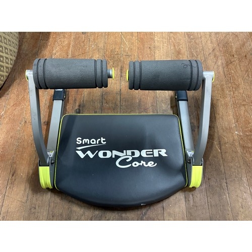 Smart wonder core exercising machine.