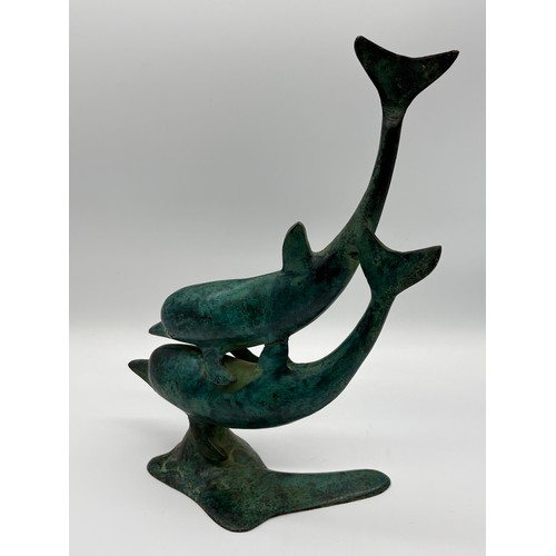 112 - A vintage bronze/brass sculpture of a pair of dolphins 14