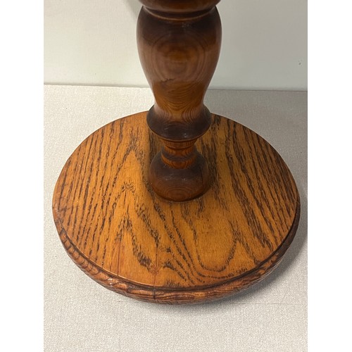 60 - Vintage hand crafted Makonde wooden chess set likely originating from Mozambique or Tanzania and tab... 