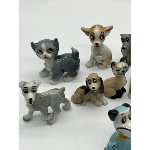 140 - Selection of wade miniatures to include Yogi bear, Huckleberry hound, Mr Jinx, Si, Am and Tramp etc ... 