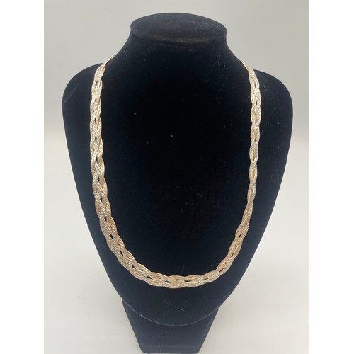 Lot 21        