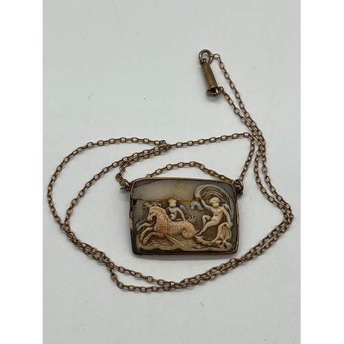 23 - Antique 14c gold cameo necklace (Cameo has had repair)5.75g.
