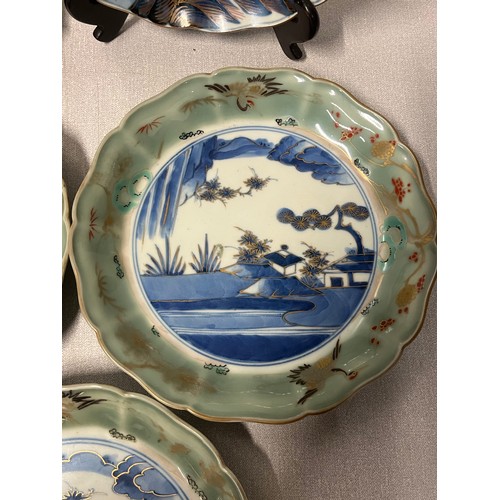 39 - 3 x Antique Arita Japanese landscape plates along with 2 x Japanese Imari plates, largest is 9