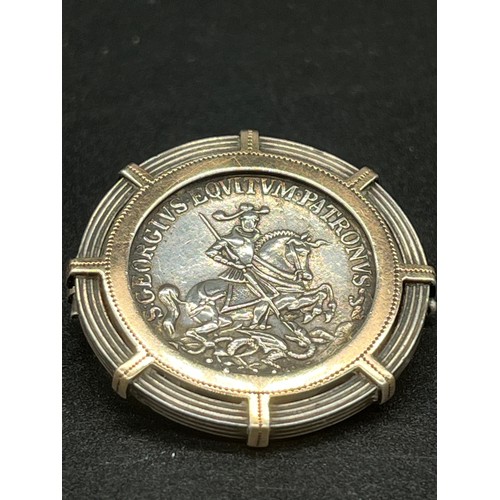 49 - Antique Silver St. George and the dragon in tempestate securitas coin in 18ct white and yellow gold ... 