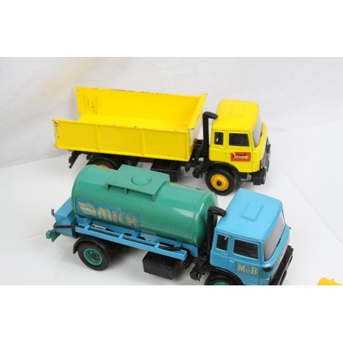 308 - Collection of vintage Britains farm models and implements to include tractor, combine harvester, tra... 