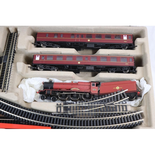 Boxed Hornby OO gauge R1234 Harry Potter Hogwarts Express electric