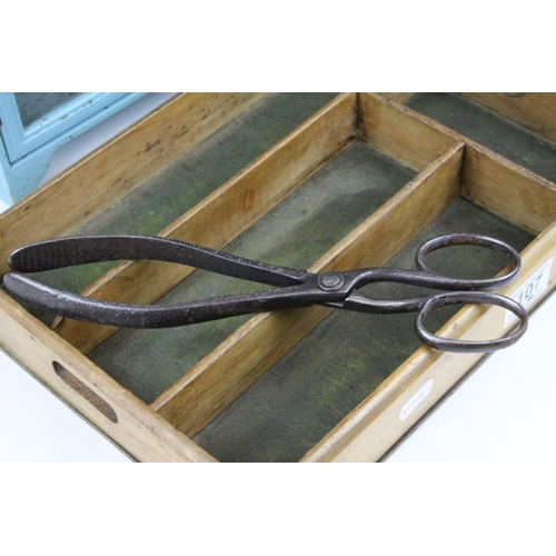 107 - Vintage Blue Egg Cabinet, Wooden Cutlery Tray and a Lacquered Tea Caddy (a/f)