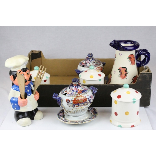 66 - Mixed Lot of Ceramics including Pair of 19th century Sauce Tureens with Stands, Set of Three Spotted... 