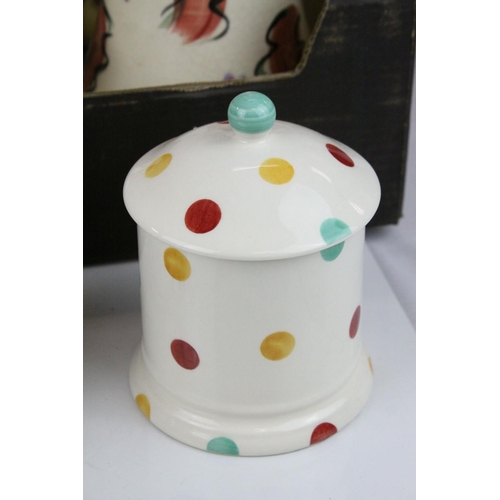 66 - Mixed Lot of Ceramics including Pair of 19th century Sauce Tureens with Stands, Set of Three Spotted... 