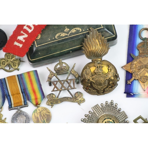44 - A Full Size British World War One Medal Trio To Include The Victory Medal, The British War Medal And